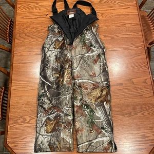 Hunting bibs insulated realtree camoyouth size large